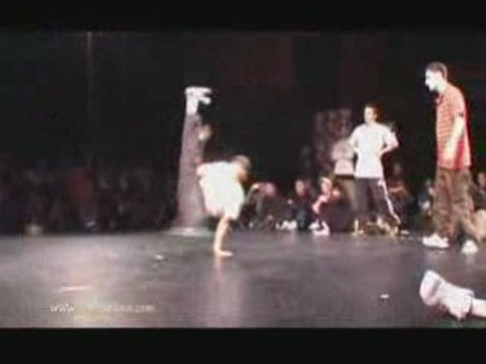 Pockemon vs Team Schmetta