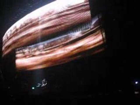 Nine Inch Nails - Trent Soundcheck 'Lights In the Sky'