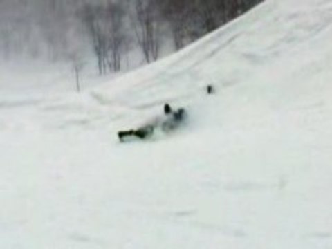 Faceplant snowboarder crash
