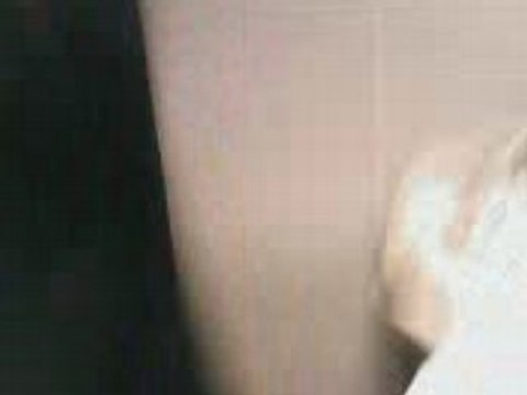 Shou > Dans tes fesses :P