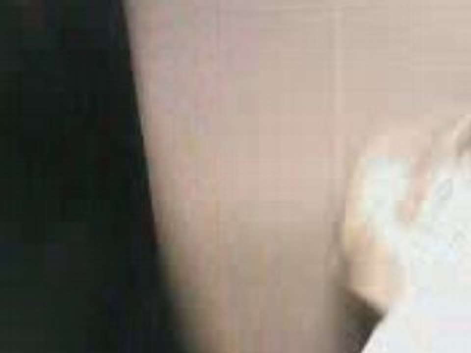 Shou > Dans tes fesses :P