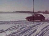 drift en 206 sur neige (virage)