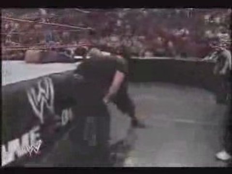 Goldberg vs 3 minute warning