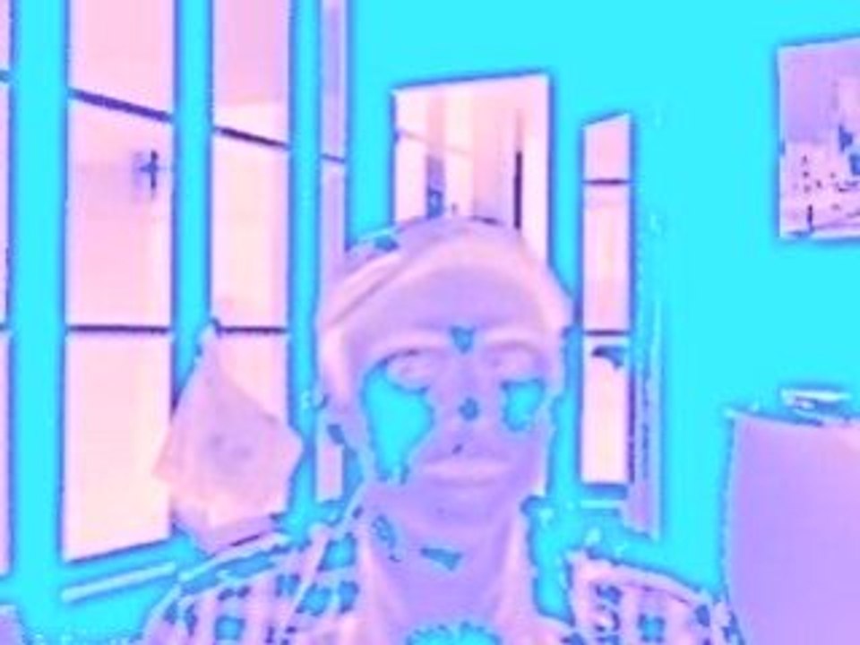 Wiwi égratigne "Get up" de Technotronic & Ya Kid K