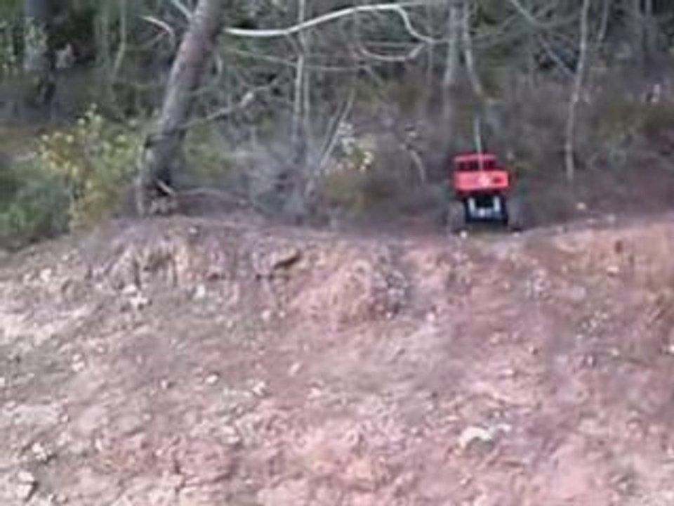 Balade en Unimog (Tamiya CR01)