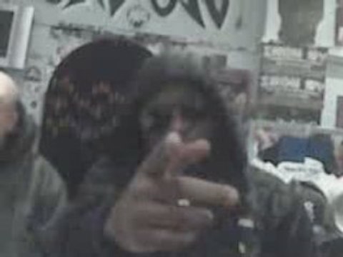 Freestyle GRÖDASH + SCAR LOGAN @ METZ - KOM ON shop avril08