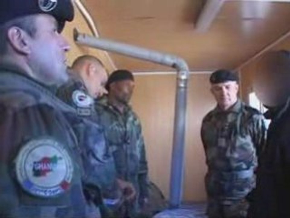 Le CEMA rend visite aux forces françaises