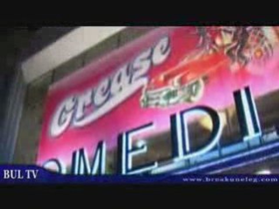 Grease a Paris