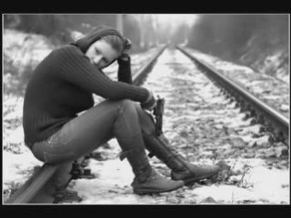 Tori Amos - Me And A Gun (Xerxes 2004 Remix)