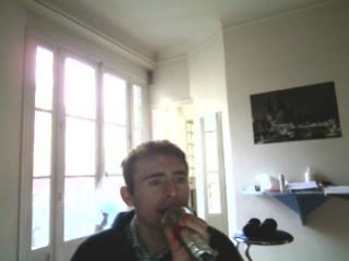 Wiwi égratigne "La salsa du démon"