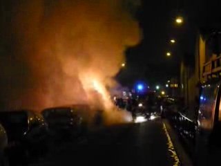 Voiture brûlée rue Lahire (Paris 13) 2/5