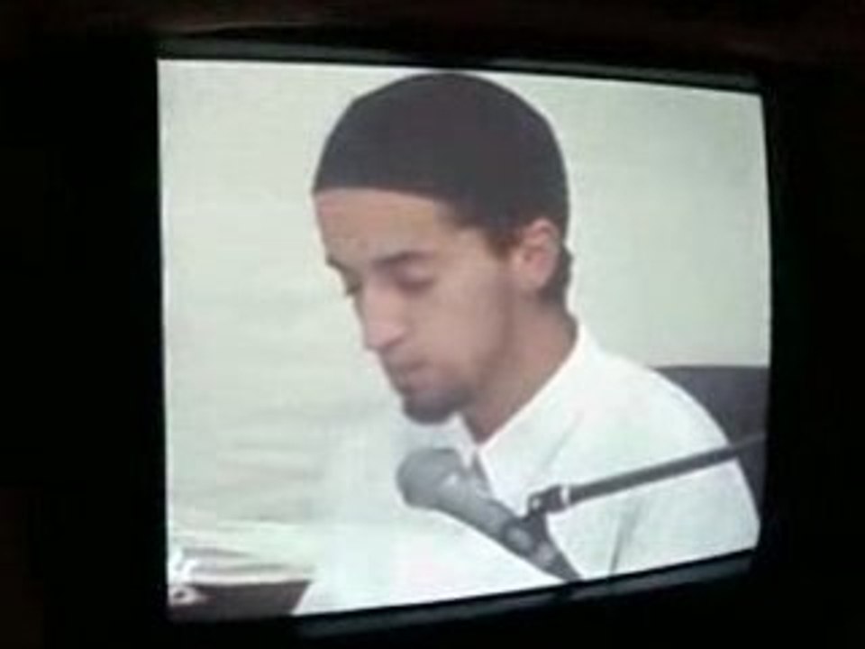 Tajwid de Brahim lors d'un concours de Coran