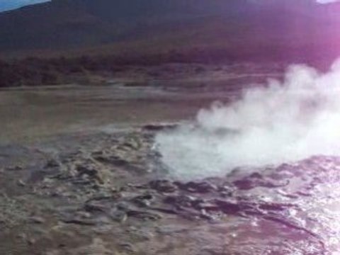 27 Geysers de Tatio Geysers en action