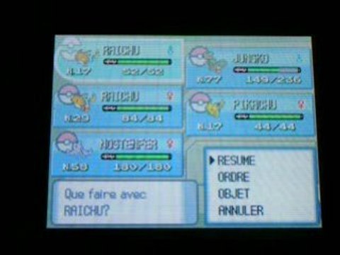 Evolution de Pikachu shiney en Raichu shiney