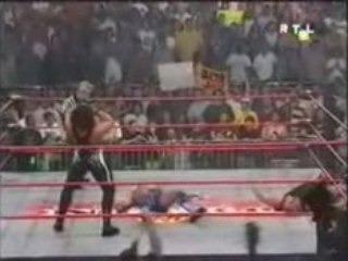 Top 100 Finishers WWE et TNA partie 1