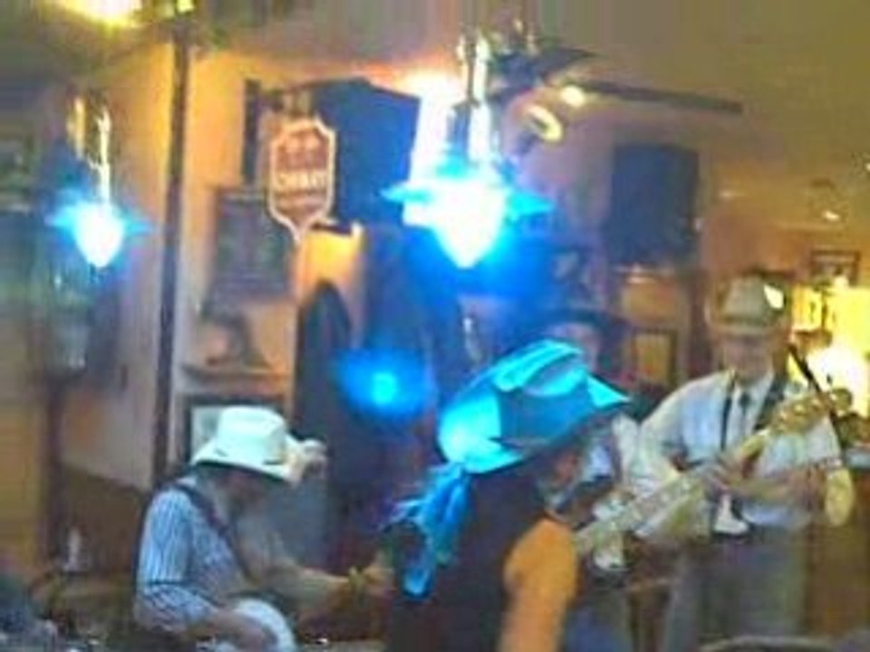 061208 (hubert) country music ,danse