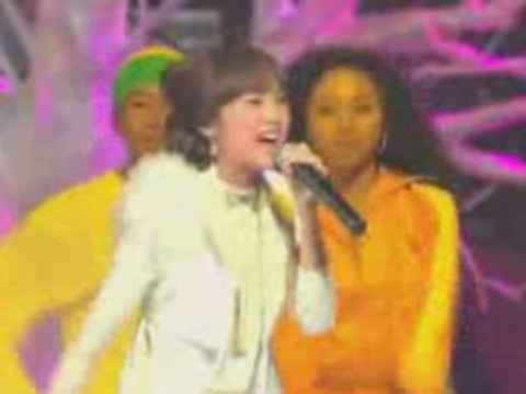 Rainie Yang(Qing Zhu) x-rainie-x.sky.com