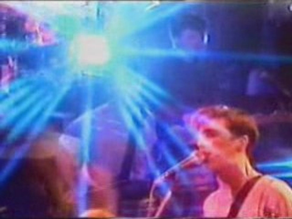 Tears for Fears - 'Mad World' (oxford road show)