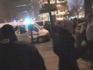 Tear Gas used by z police agst the protesters: pro gaza demo