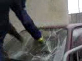 parbrise cassé regarder sa on fé halla