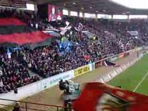 STADE TOULOUSAIN - MHRC ambiance entrée des joueurs