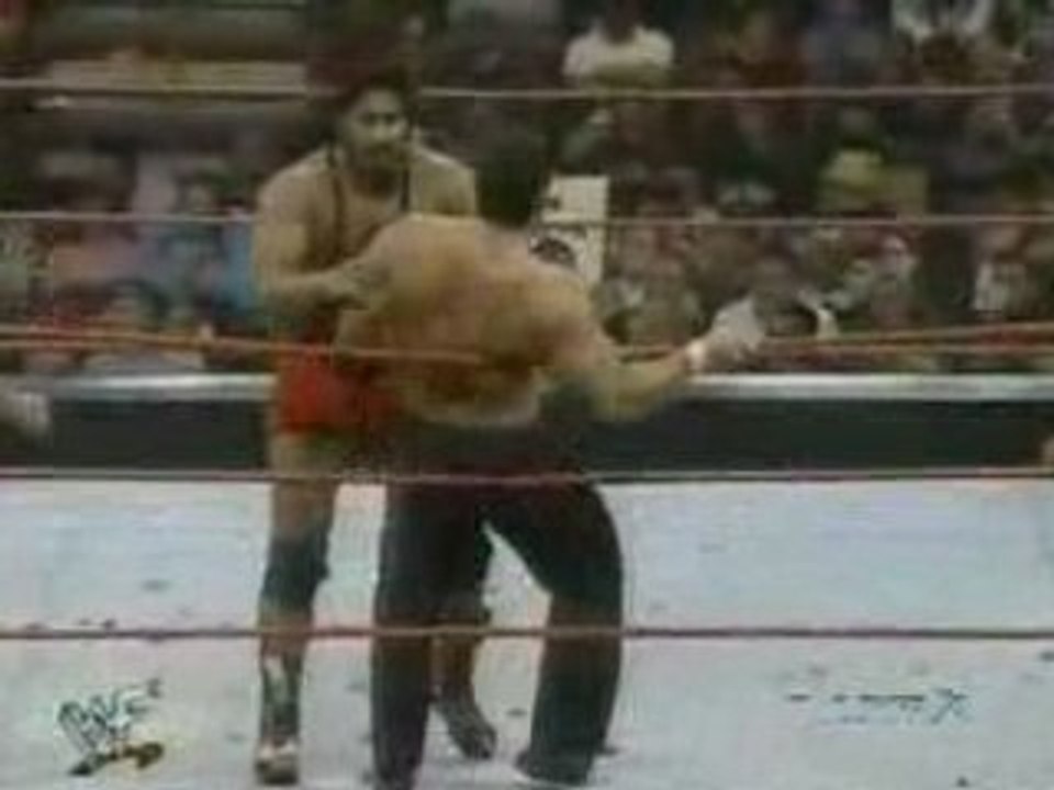 Raw is War 07/12/98 - Steve Blackman vs. Tiger Ali - Parte 7