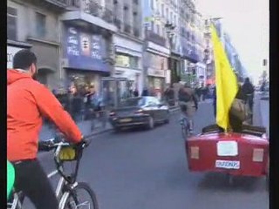 Manifestation Vélorution Paris Janvier 2008
