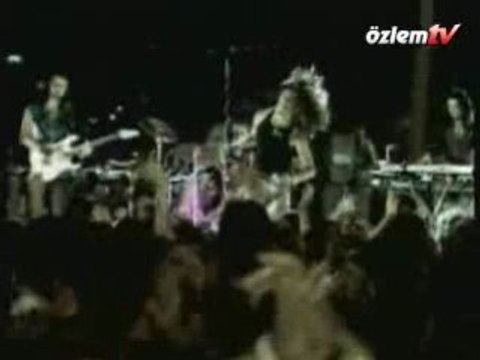 Barış akarsu leyla