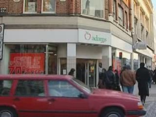 Waterford Wedgwood cracks under credit crunch pressure