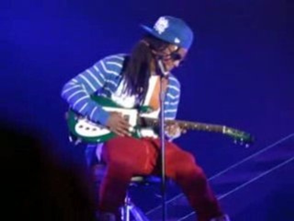 LIL WAYNE GUITAR LIVE!