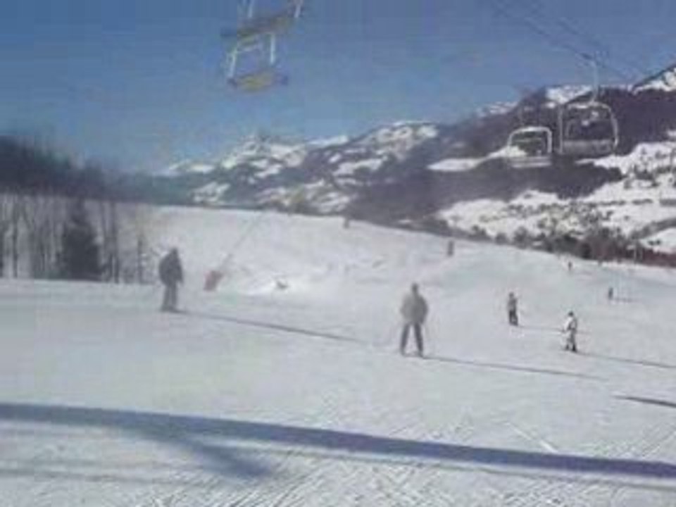 Le roi des pistes bleu!!!! Notre Filou national!!! Mdr!!!!