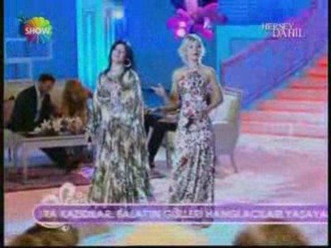 Balatın Gülleri - Seni Sevmediğim Yalan [Canlı]