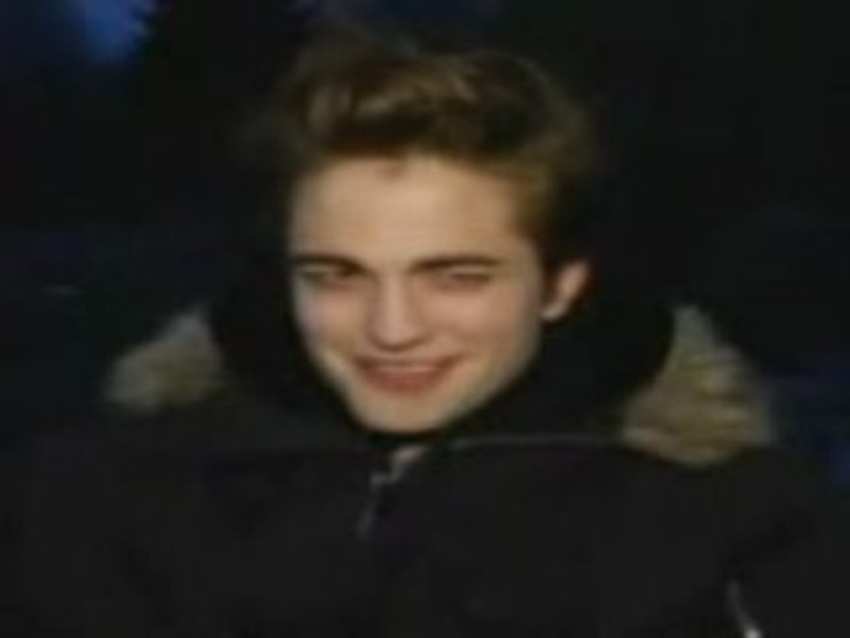Rob Pattinson répond aux propositions de mariage