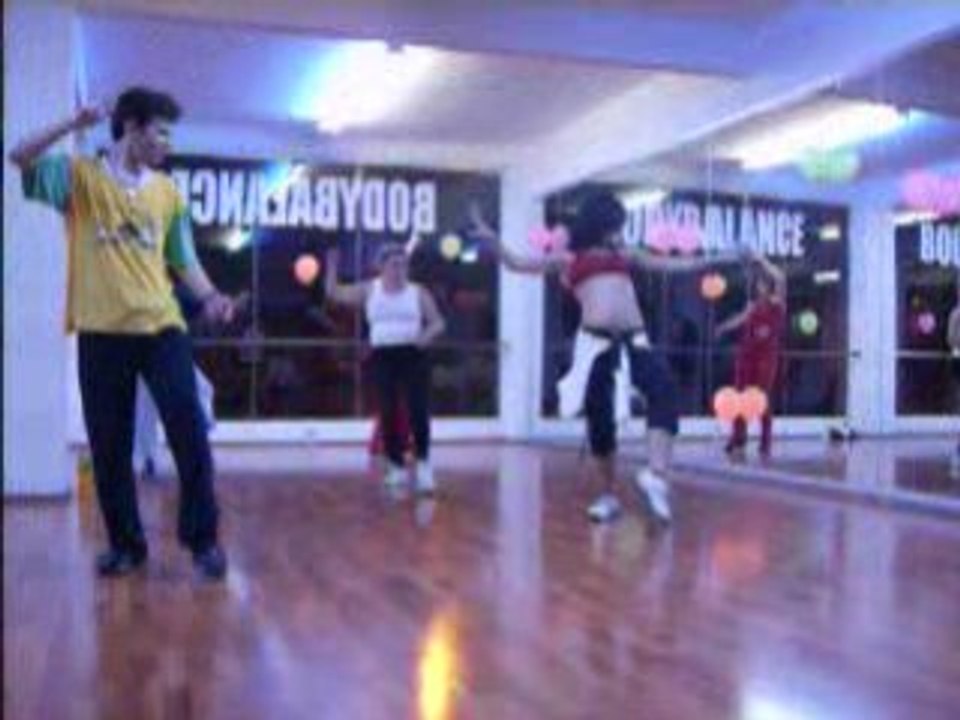 EL ULTIMO BAILE ESPAÑOL Y ARABe