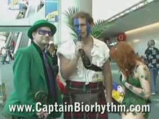 Beautiful Poison Ivy & Riddler Exposed At 2008 Comic-Con