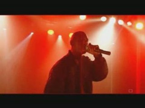 EKOUÉ & LE BAVAR EN LIVE À DIJON spacehiphop.com