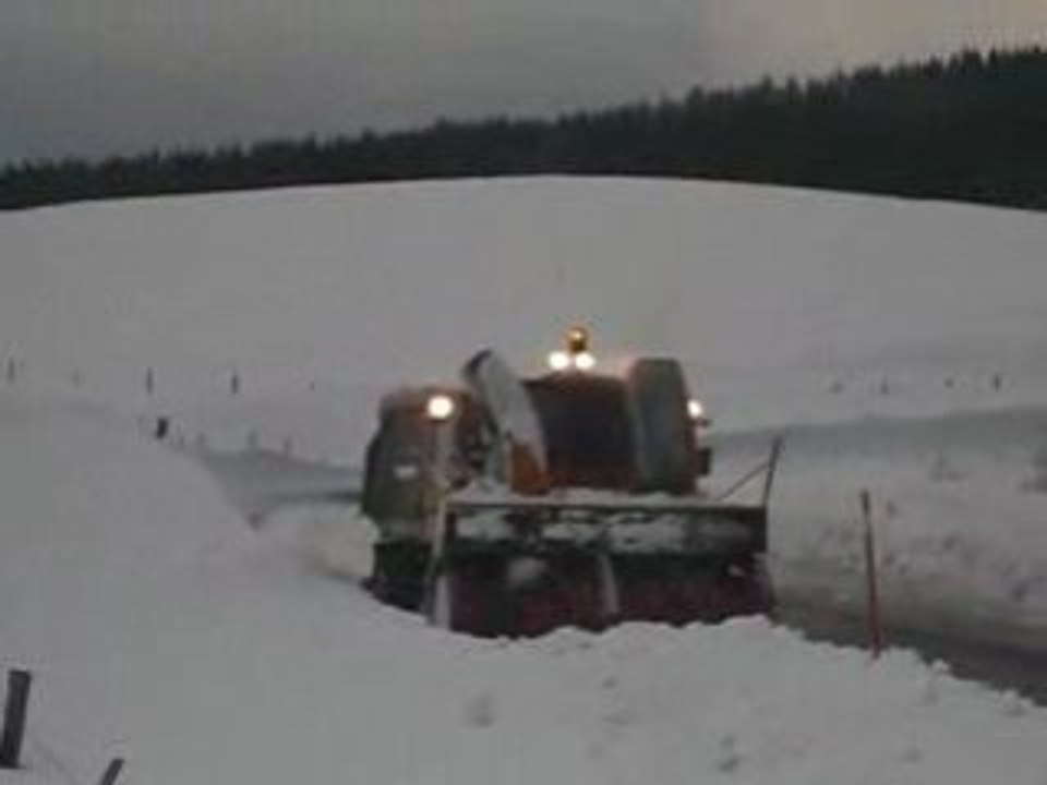 La " machine qui écrase la neige "