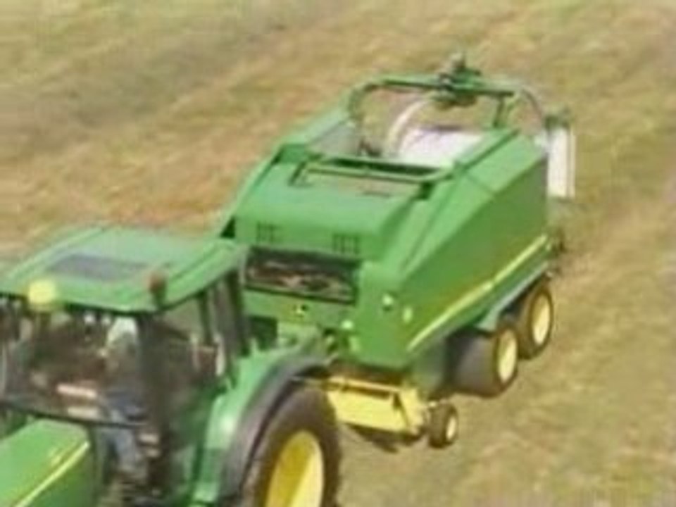 Presse enrubanneuse 678 john deere
