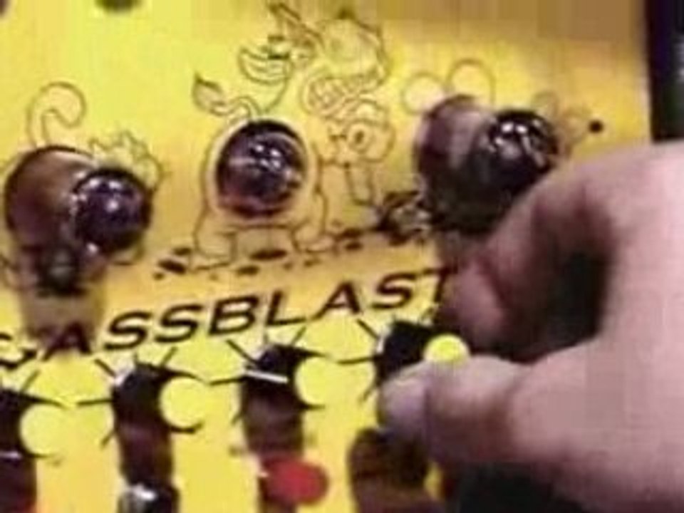 Metasonix KV-100 Assblaster beats au NAMM 2009