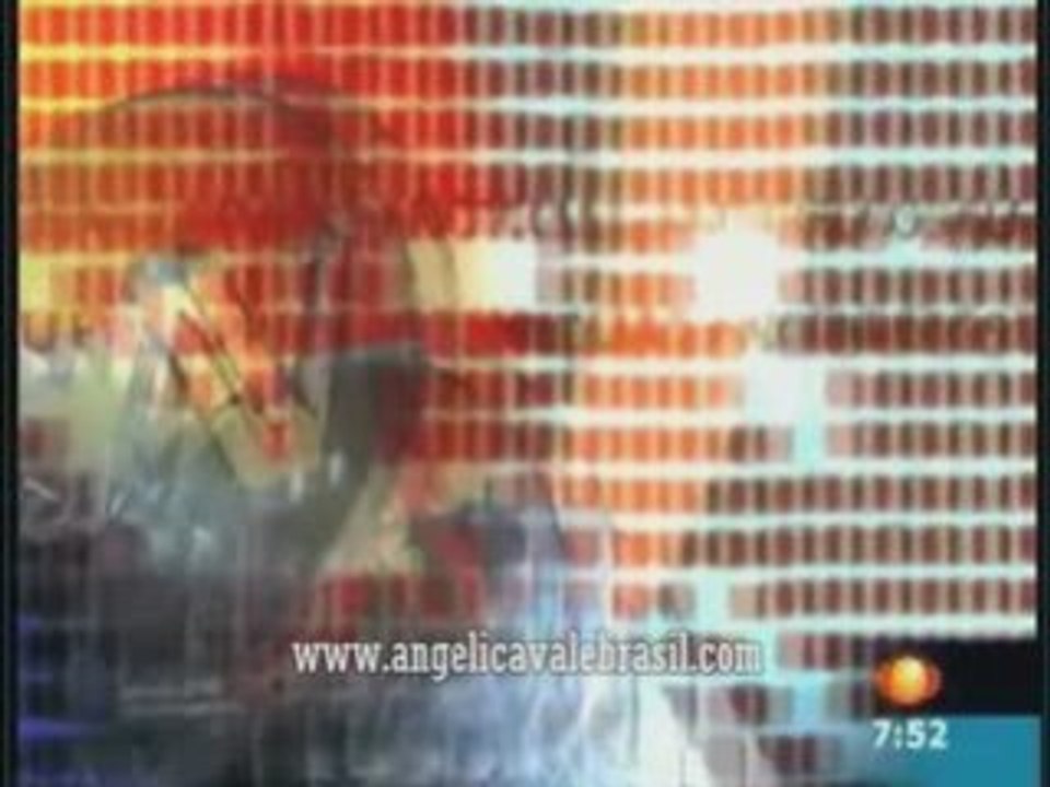 Angelica maria fala da cena da alberca