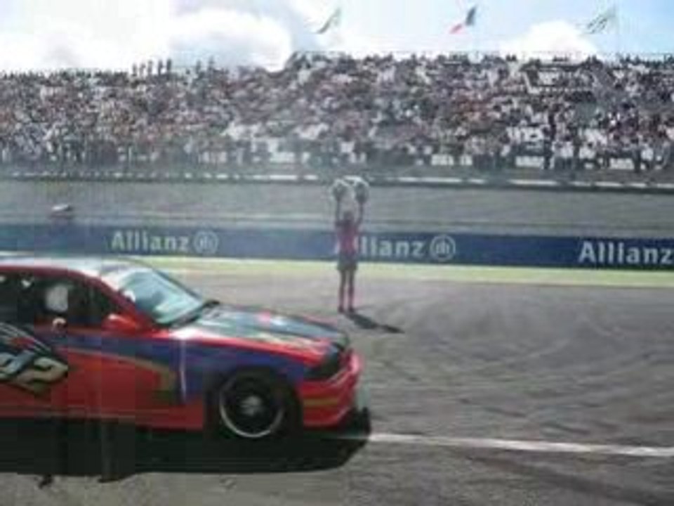 demo de drift au gti a magny-cours