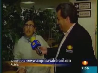 Angelica vale habla de la escena de la alberca