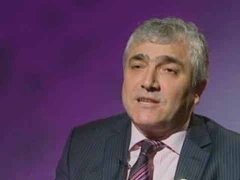 Small businesses call on banks to pass on rate cuts