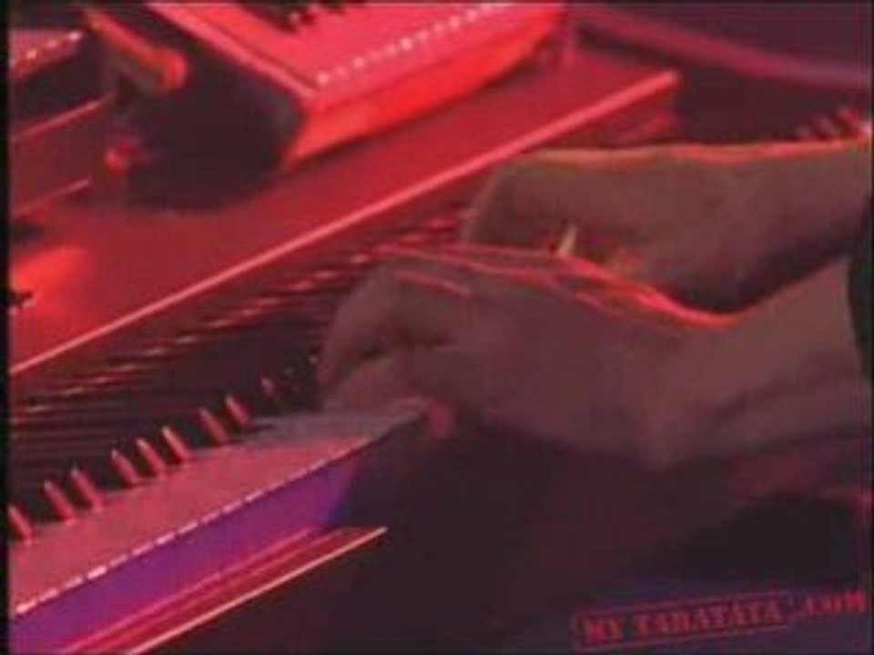 Stephan Eicher - "Ce qui me peine" [live] + paroles