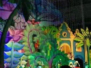 Disneyland Paris-It's a small world