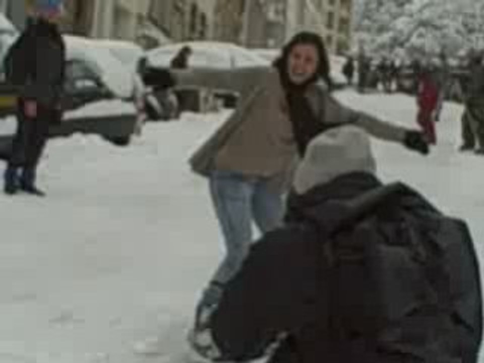 marseille sous la neige et en snowboard