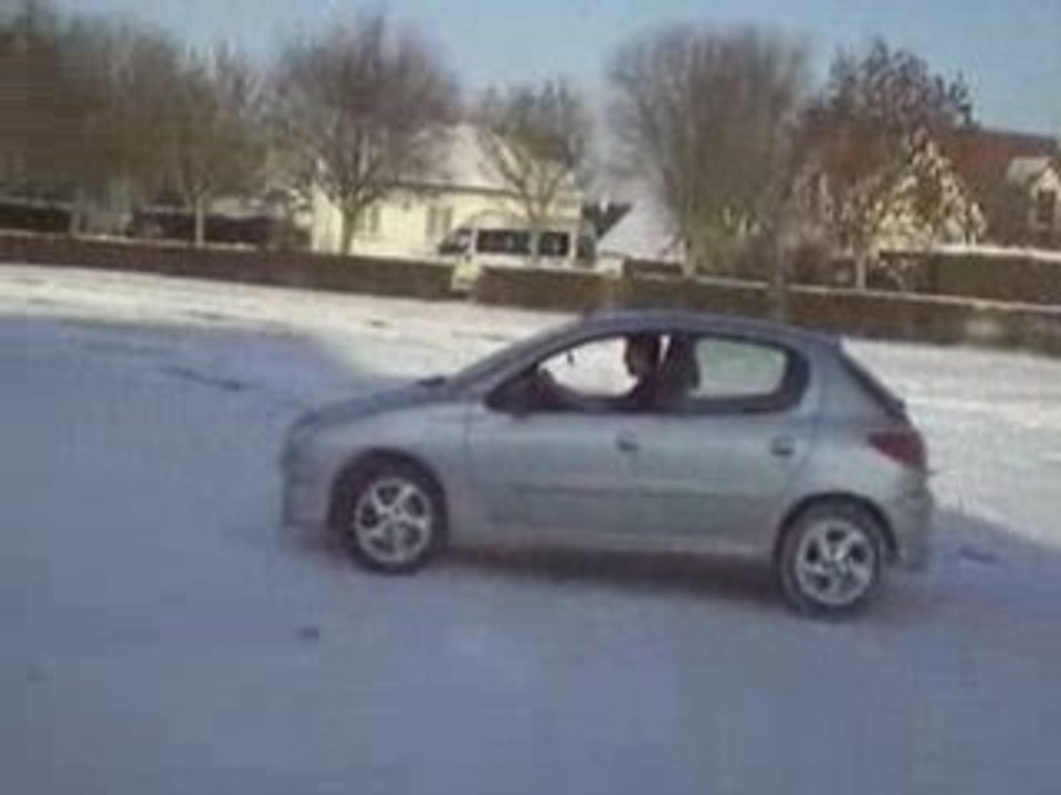 drift en 206 sur neige