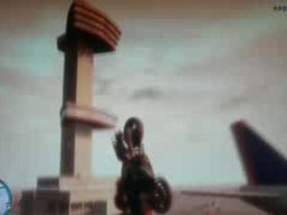 GTA IV - Cascade en moto