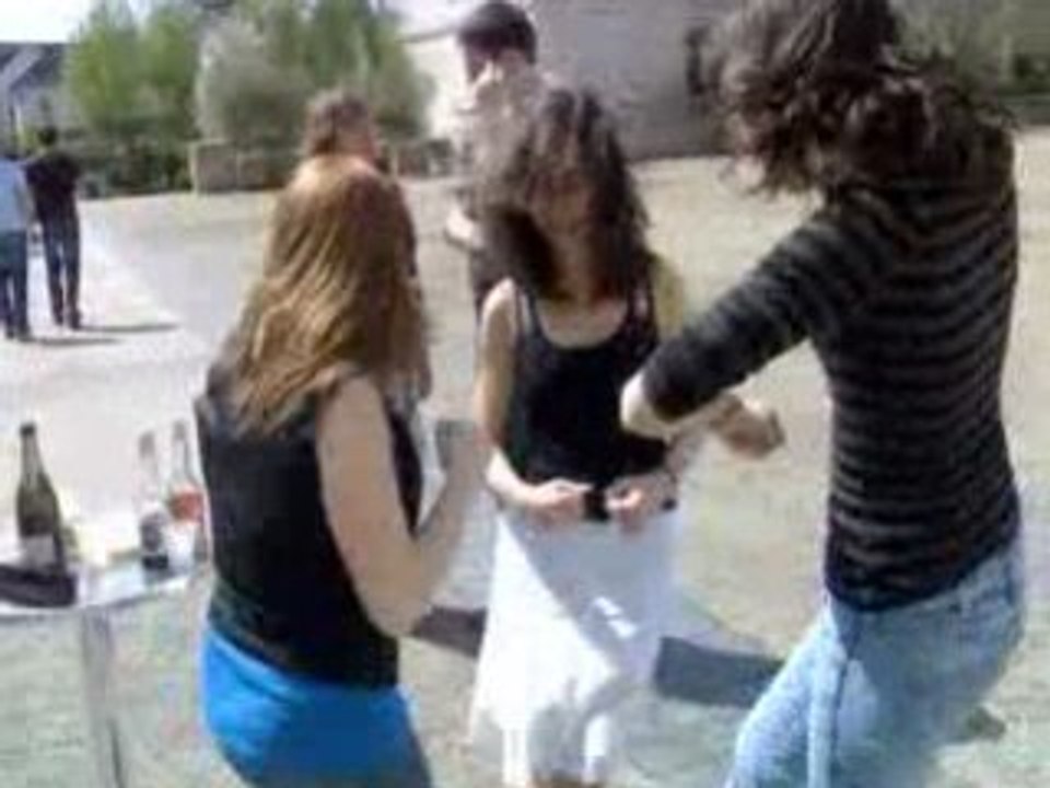 Théâtre 26.04.08 gwendo elise anne ju