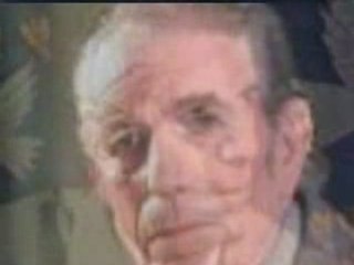 Grigoris Bithikotsis -Ena Amaxi Me Dyo Aloga